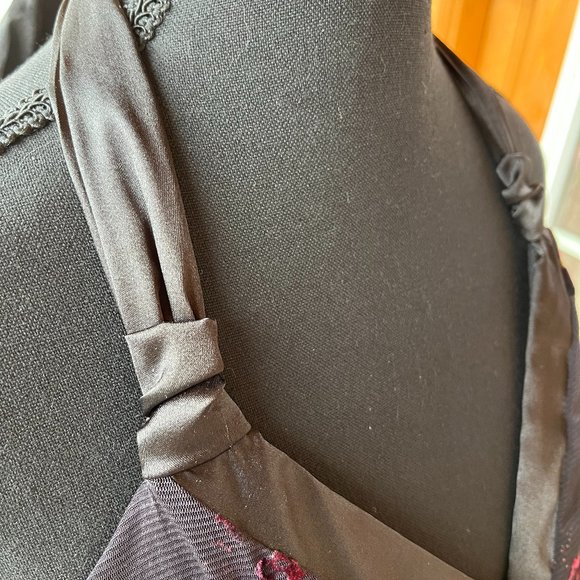 le chateau Cocktail Evening Dress - Picture 6 of 11